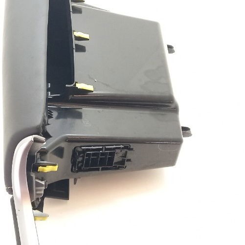 Porta Luva Refrigerador Do Painel Toyota Sw4 Diesel 2021