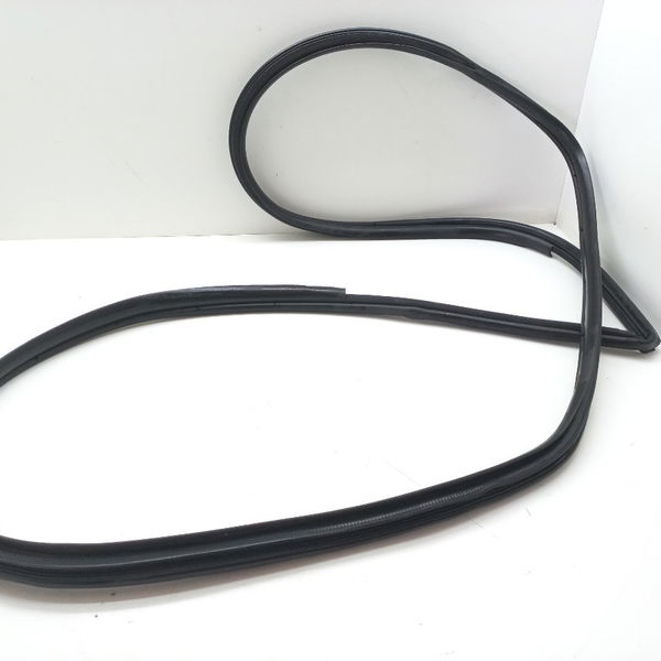 Borracha Porta Traseira Esquerda Toyota Sw4 Diesel 2021