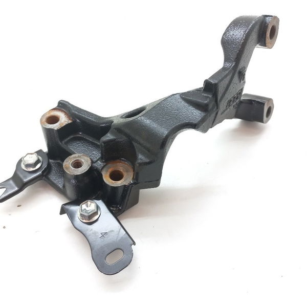 Suporte Da Bomba Hidraulica Toyota Hilux  Sw4 Diesel 2021