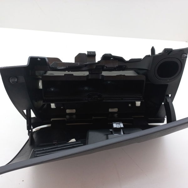 Porta Luva Fiat Punto 1.6 2015