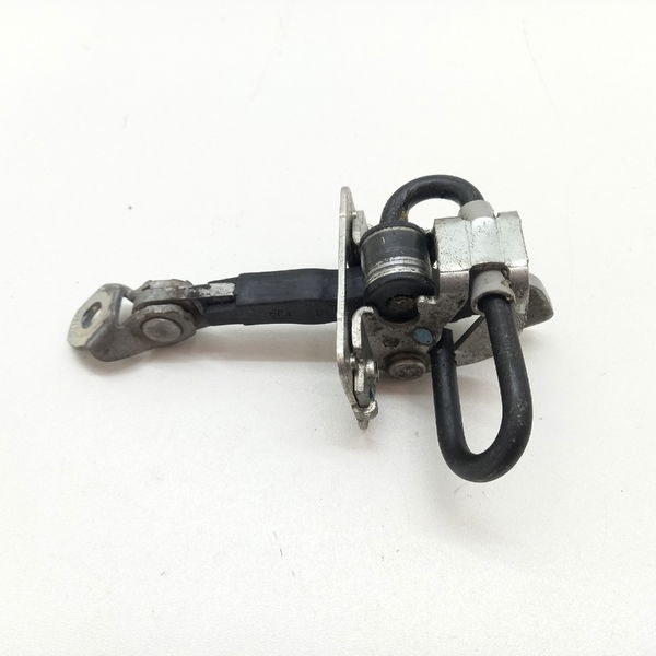 Limitador Da Porta Dianteira Direita Fiat Punto 1.6 2015