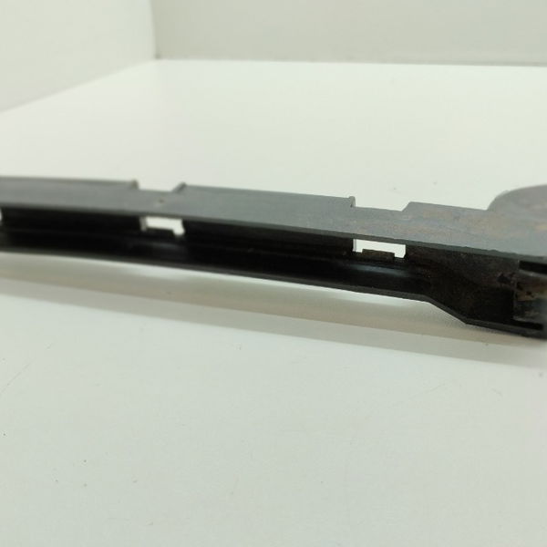Guia Do Vidro Traseiro Direito Fiat Punto 1.6 2015