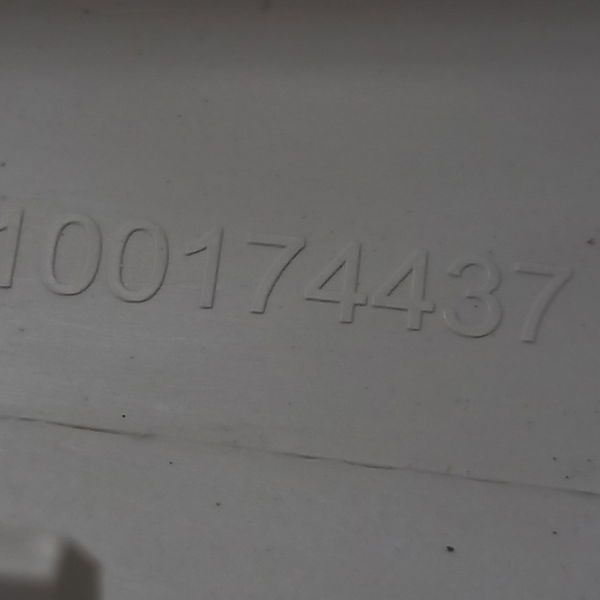 Acabamento Coluna Dianteira Esquerda Fiat Punto 1.6 2015