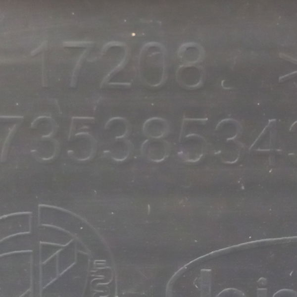 Soleira De Porta Lado Esquerdo Fiat Punto 1.6 2015