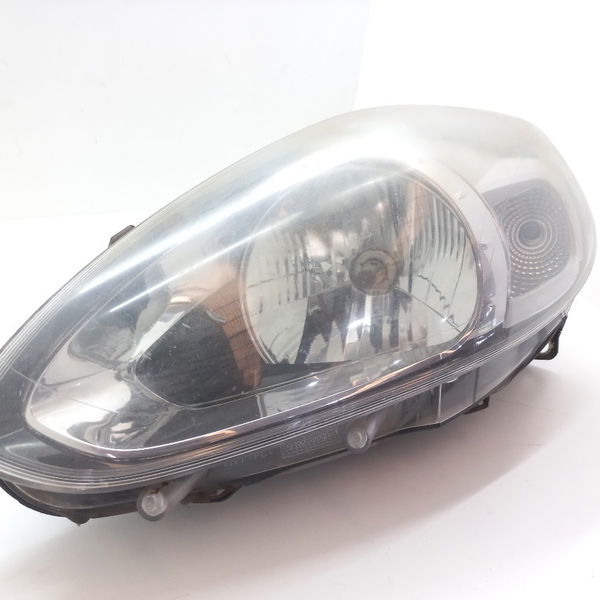 Farol Esquerdo Fiat Punto 1.6 2015