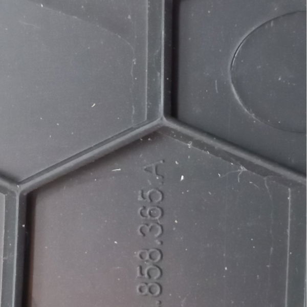 Moldura Inferior Painel Central Vw Nivus Highline 2021