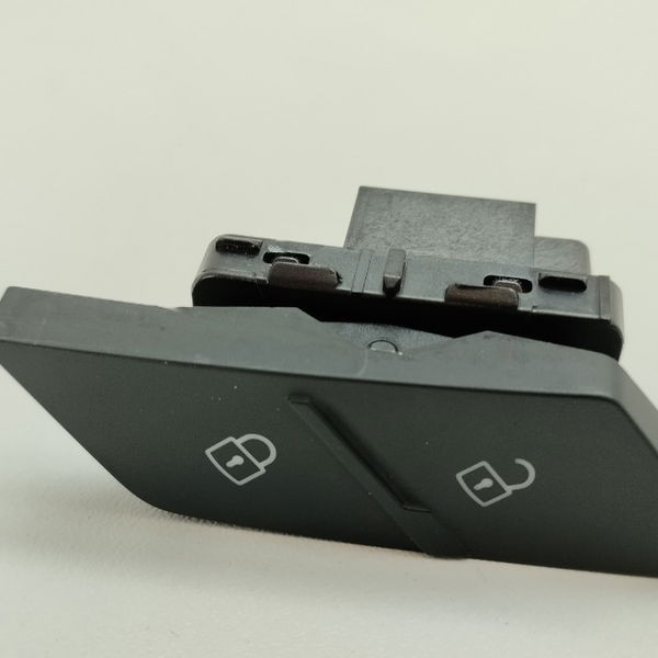 Botão Comando Trava Destrava Portas Vw Nivus Highline 2021