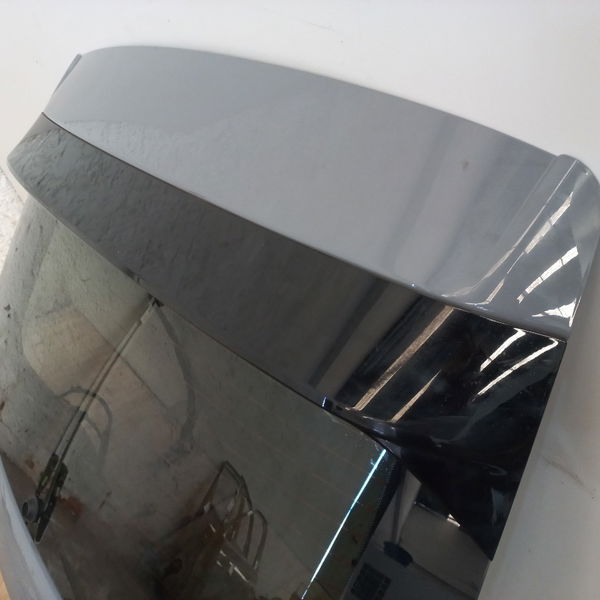 Tampa Traseira Com Aerofolio Vw Nivus Highline 2021