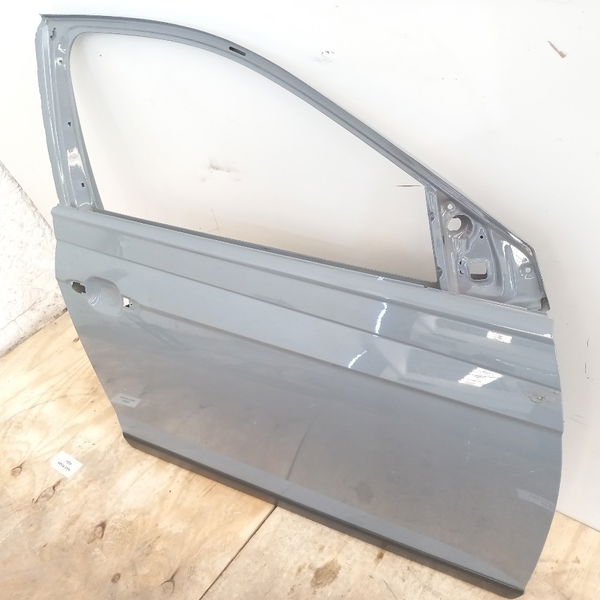 Porta Dianteira Direita Com Detalhe Vw Nivus Highline 2021