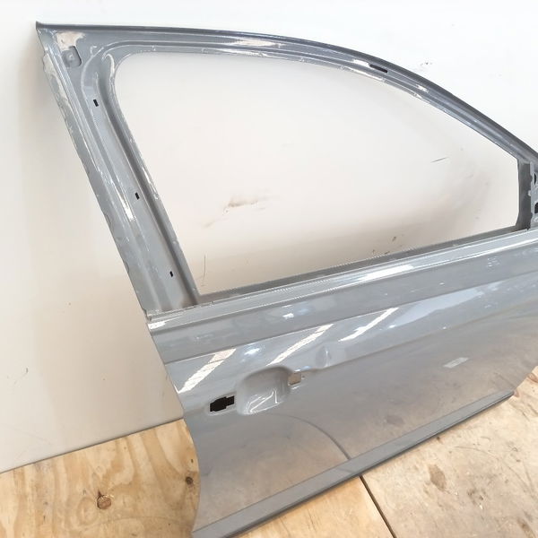 Porta Dianteira Direita Com Detalhe Vw Nivus Highline 2021
