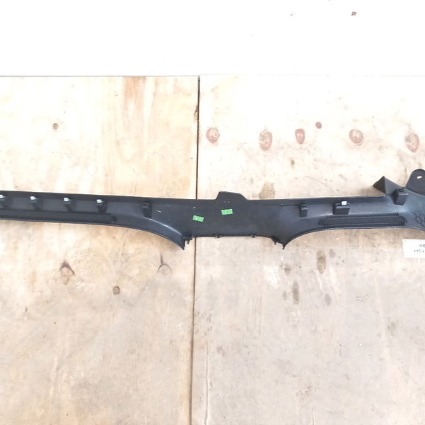 Soleira Porta Lateral Direito Vw Nivus Highline 2021