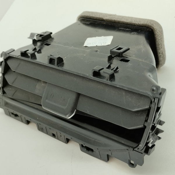 Difusor Ar Direto Do Painel Com Detalhe Vw Nivus 2021