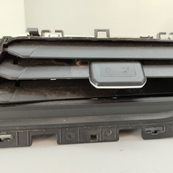 Difusor Ar Direto Do Painel Com Detalhe Vw Nivus 2021