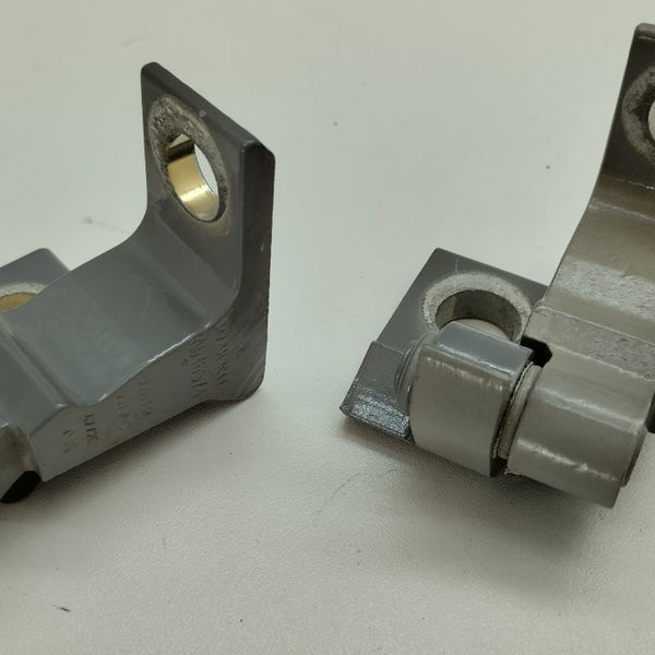 Dobradiça Porta Direita Dianteira Traseira Vw Nivus Highline