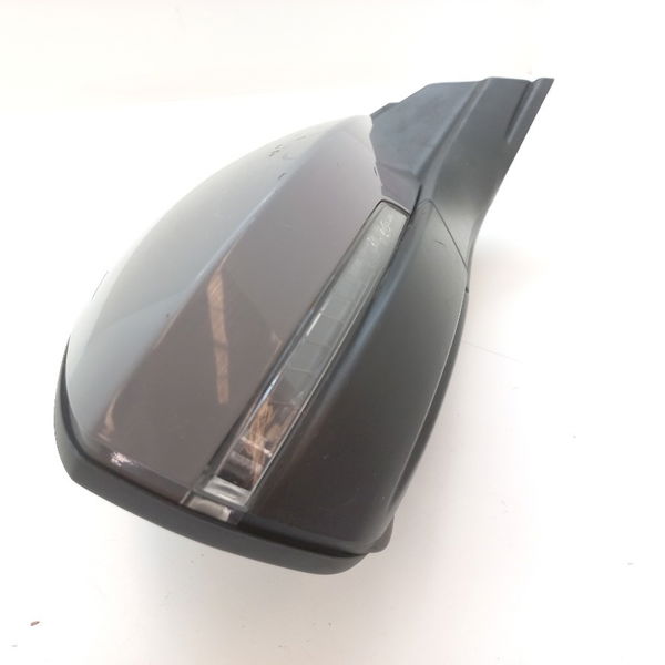 Retrovisor Direito Com Detalhe Vw Nivus Highline 2021