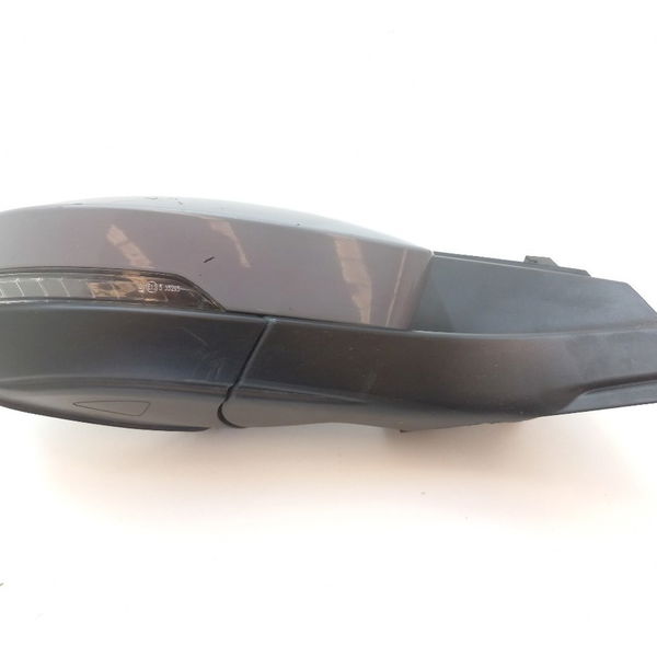 Retrovisor Direito Com Detalhe Vw Nivus Highline 2021