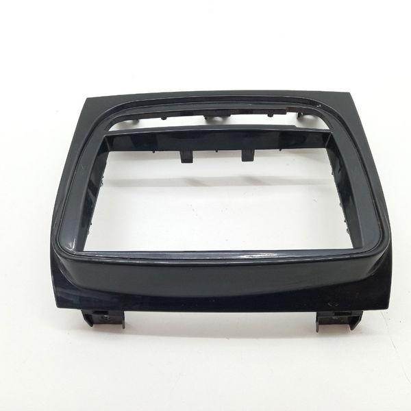 Moldura Do Painel Central Fiat Palio Wk Adv 1.8 2014