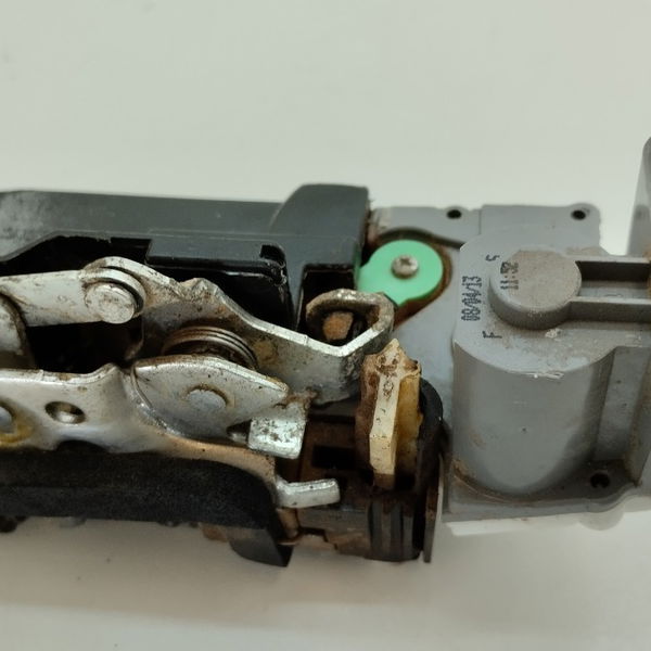 Fechadura Traseira Esquerda Fiat Palio Wk Adv 2014