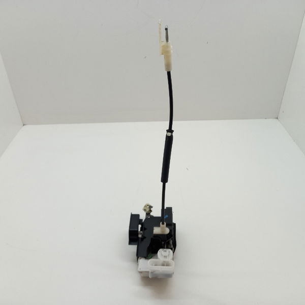 Fechadura Dianteira Direita Fiat Palio Wk Adv 1.8 2014