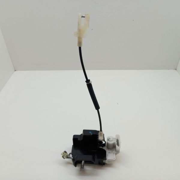 Fechadura Dianteira Direita Fiat Palio Wk Adv 1.8 2014