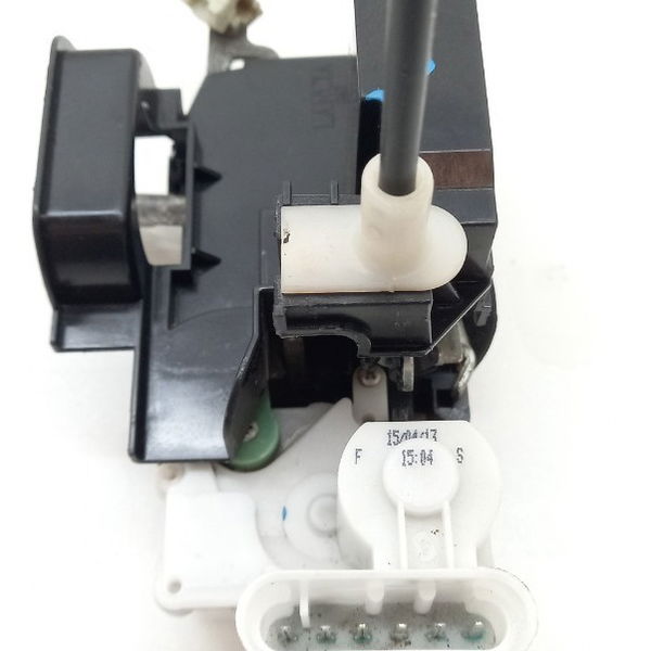 Fechadura Dianteira Direita Fiat Palio Wk Adv 1.8 2014