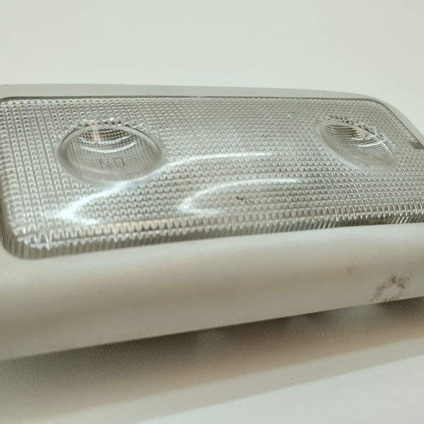 Luz Cortesia Do Teto Fiat Palio Wk Adv 1.8 2014