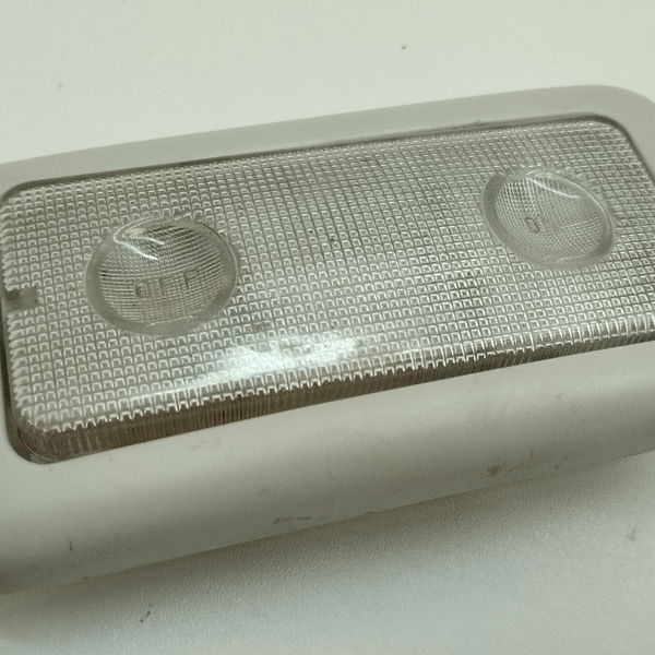 Luz Cortesia Do Teto Fiat Palio Wk Adv 1.8 2014