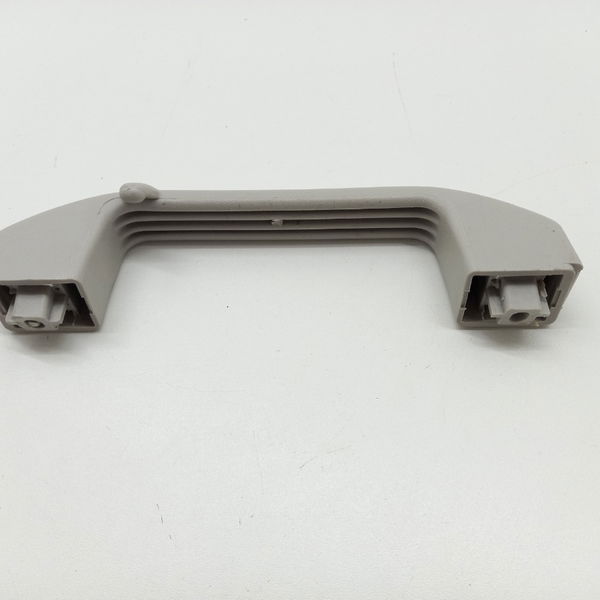 Alça De Teto Traseira Direita Fiat Palio Wk Adv 1.8 2014