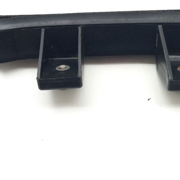 Guia Do Vidro Dianteiro Direito Fiat Palio Wk Adv 1.8 2014