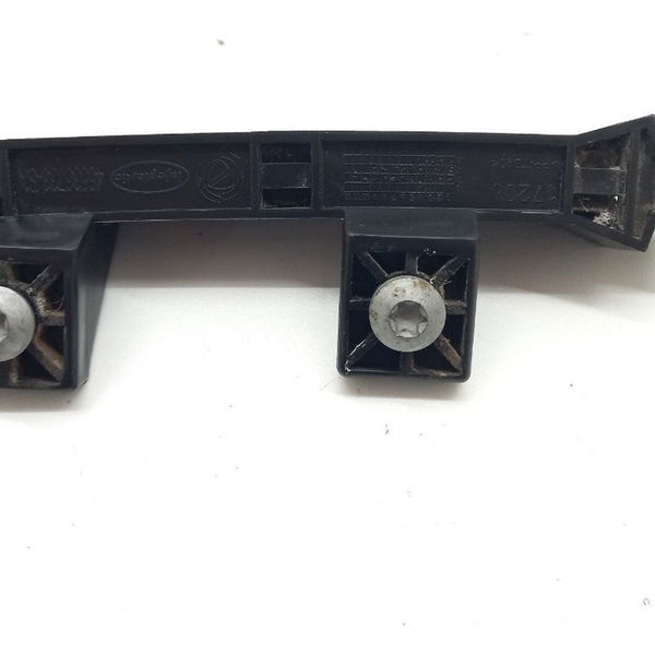Guia Do Vidro Dianteiro Direito Fiat Palio Wk Adv 1.8 2014