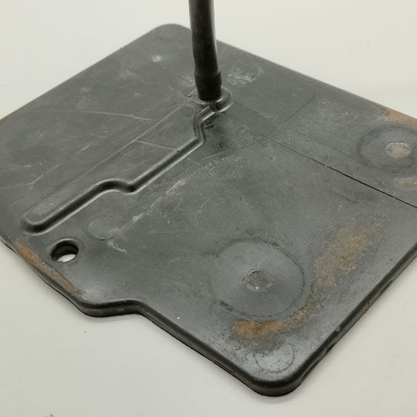 Base Suporte Da Bateria Fiat Palio Wk Adv 1.8 2014