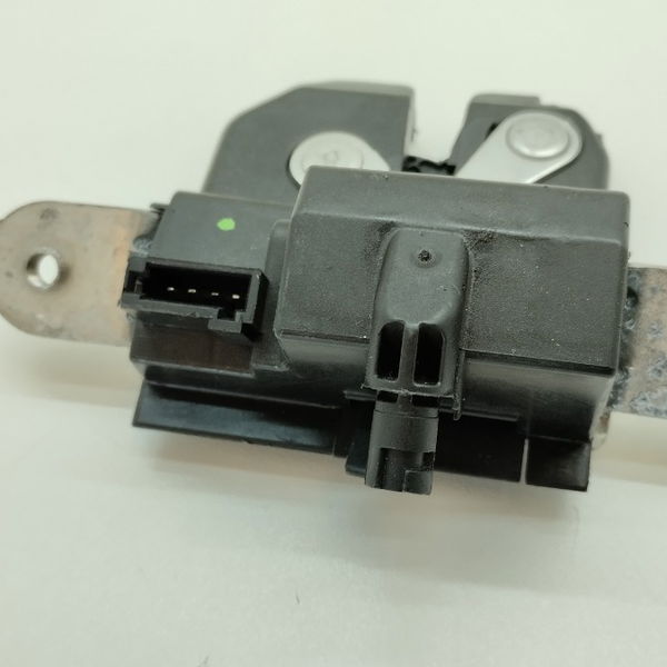 Fechadura Tranca Porta Malas Fiat Argo Drive 1.3 2018