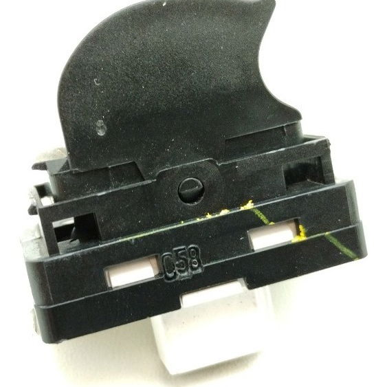 Interruptor Do Vidro Dianteiro Direito Argo Drive 1.3 2018