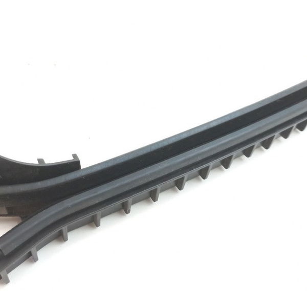 Guia Do Vidro Traseiro Direito Fiat Argo Drive 1.3 2018
