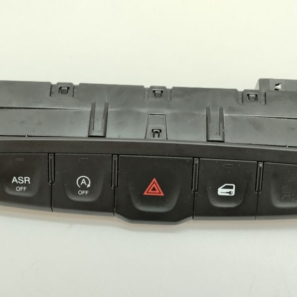 Botão Alerta Desembaçador Central Fiat Argo Drive 1.3 2018