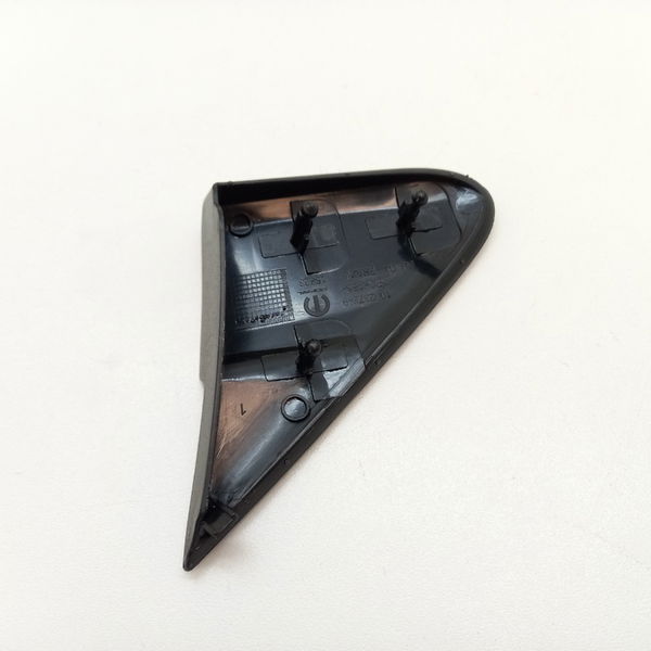 Acabamento Externo Retrovisor Direito Fiat Argo 1.3 2018