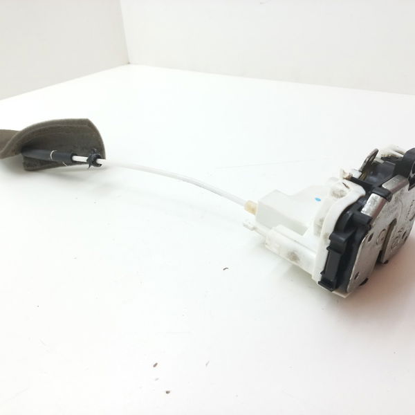 Fechadura Porta Dianteira Direita Fiat Argo Drive 1.3 2018