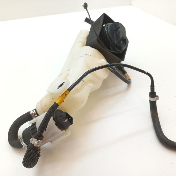 Reservatorio Da Gasolina Nissan Versa 2014