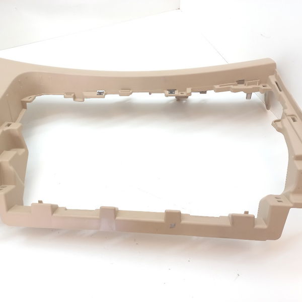 Acabamento Moldura Inferior Do Painel Hyundai Azera 3.0 2012