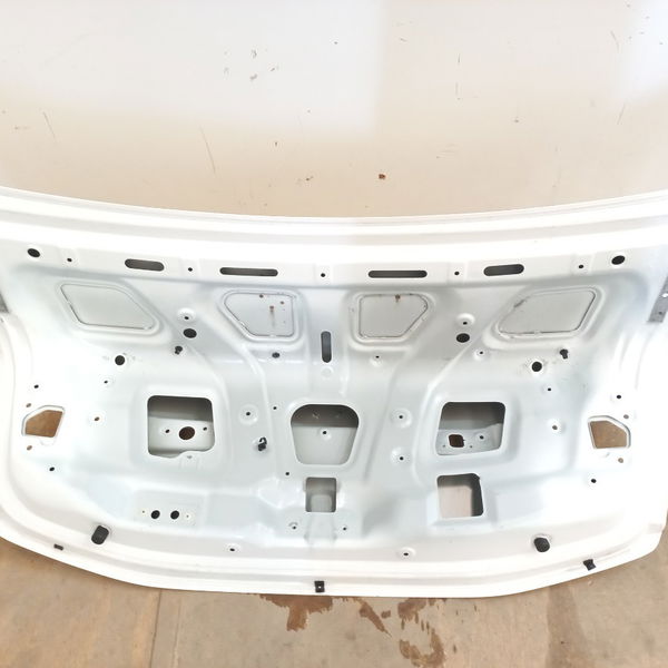 Tampa Traseira Hyundai Azera 3.0 2012