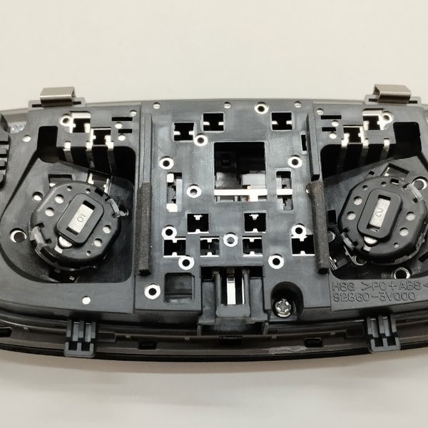 Luz Cortesia Teto Traseiro Hyundai Azera 3.0 2012