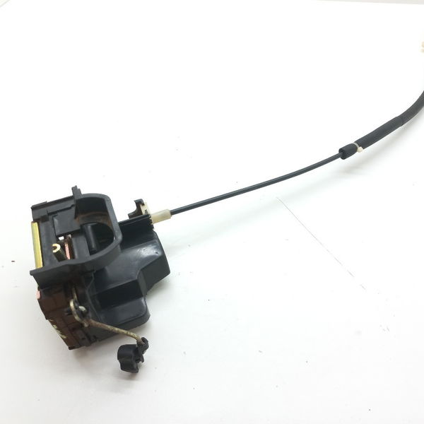 Fechadura Porta Dianteira Esquerda Fiat Strada Working 2002