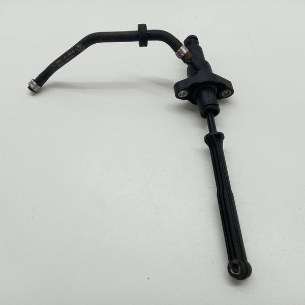 Cilindro Pedal Da Embreagem Fiat Strada Working 2002