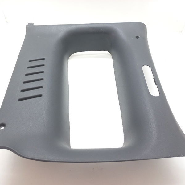 Acabamento Janela Cabine Lado Direito Fiat Strada 2002