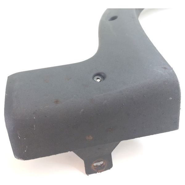 Moldura Paralama Dianteiro Direito Com Detalhe Strada 2002