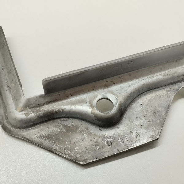 Suporte Chapa Ficção Da Bateria Vw Nivus Tsi 1.0 2021