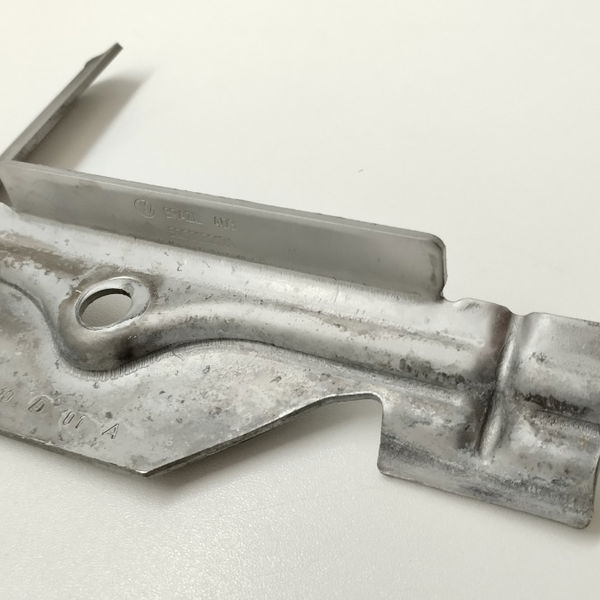 Suporte Chapa Ficção Da Bateria Vw Nivus Tsi 1.0 2021