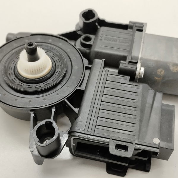 Motor Do Vidro Traseiro Esquerdo Vw Nivus Tsi 1.0 2021