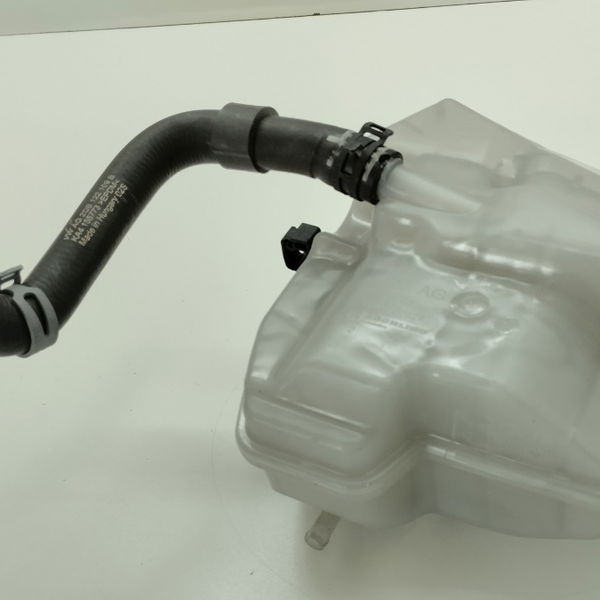 Reservatorio De Agua Do Radiador Vw Nivus Tsi 1.0 2021