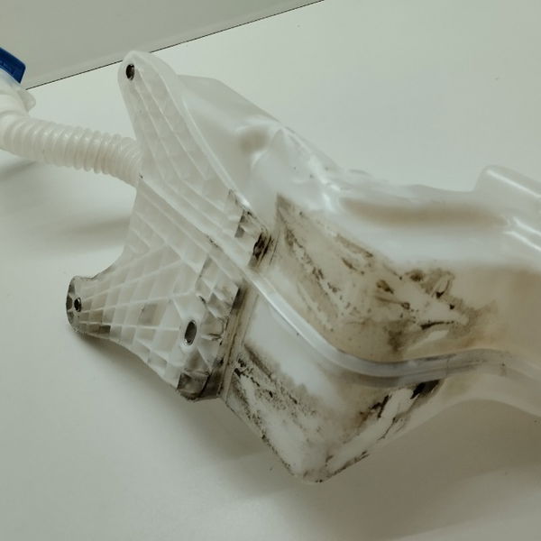 Reservatorio De Agua Parabrisa Vw Nivus Tsi 1.0 2021